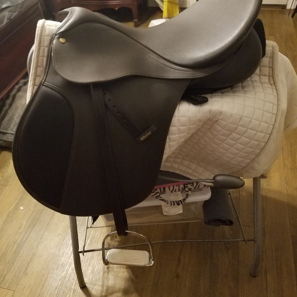Wintec All Purpose Saddle - Picture 2 of 2